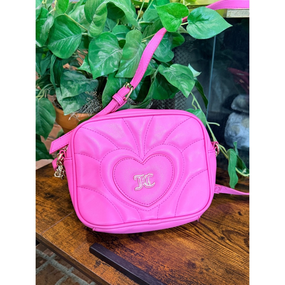 Juicy Couture Crossbody Bag Women Pink Quilted Heart Camera Bag OS